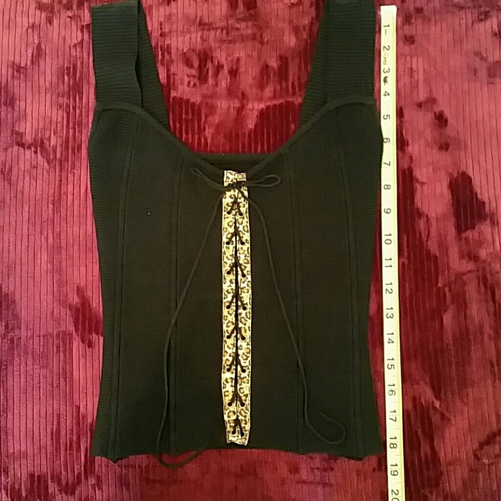 Ladies tank top size S/M
